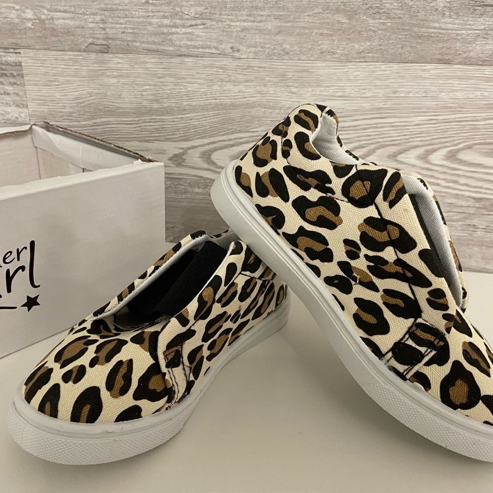 NEW Girls Leopard Slip On Sneakers YOUTH